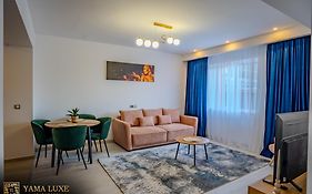 Yamaluxe Apartments - Blue & Pink Vibes